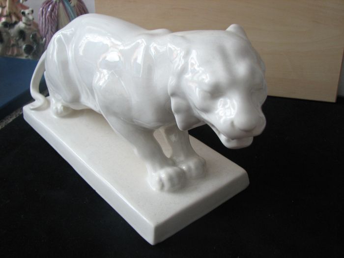 Porzellan Tiger, Teichert Ernst GmbH aus Meissen, Löwe Panther